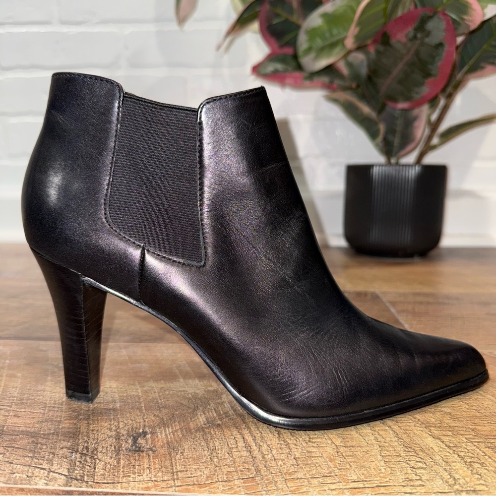Tahari Bistro Black Leather Heeled Boots